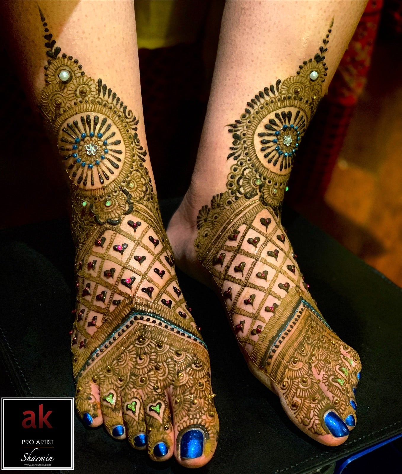 SHARMIN (Canada)