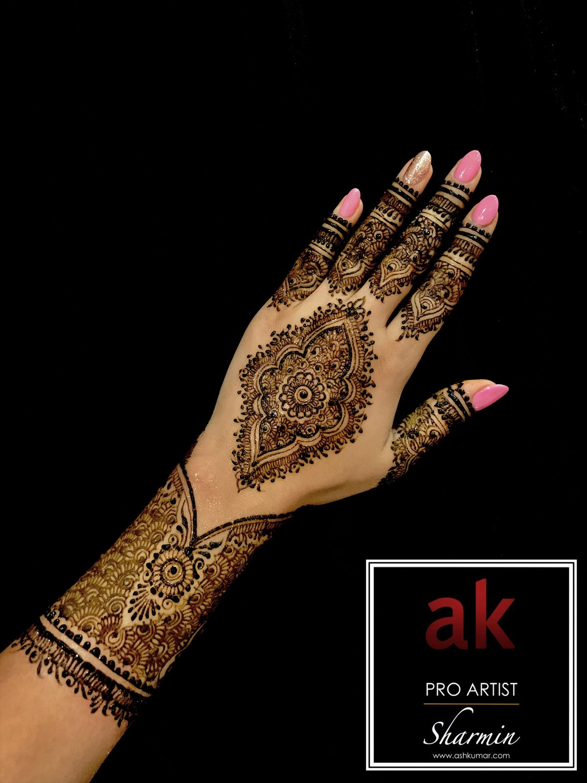 SHARMIN (Canada)