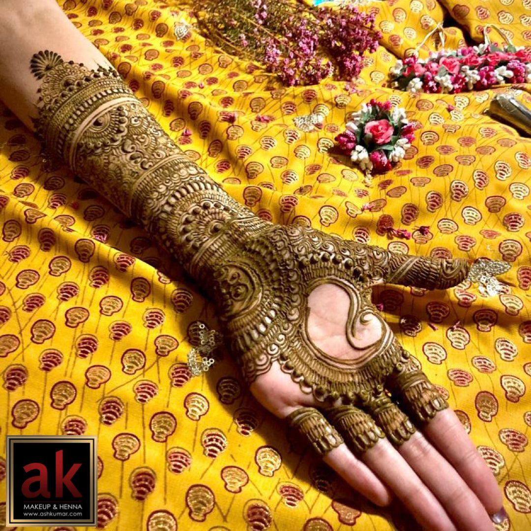 HENNA BEAUTIFUL BY ASH KUMAR