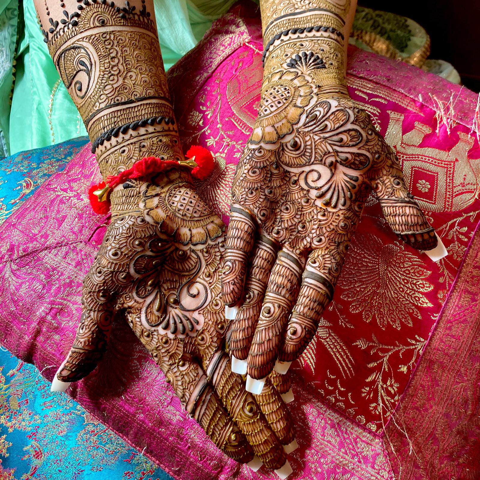 HENNA BEAUTIFUL BY ASH KUMAR